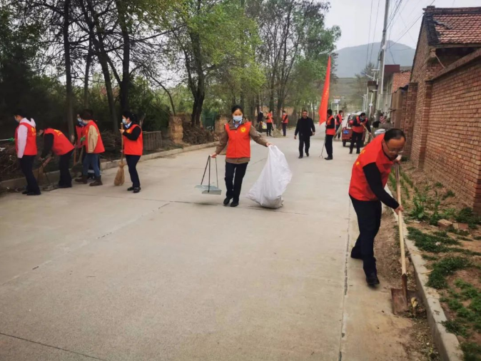 九游在线登录入口-九游（中国）
赴包抓共建村社开展卫生清扫志愿服务活动(图3)