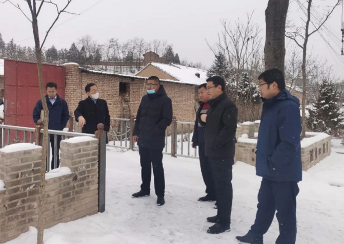 筑起安全墙 照亮乡村路——九游在线登录入口-九游（中国）
鼎力支持包抓共建村社文明创建工作(图6)