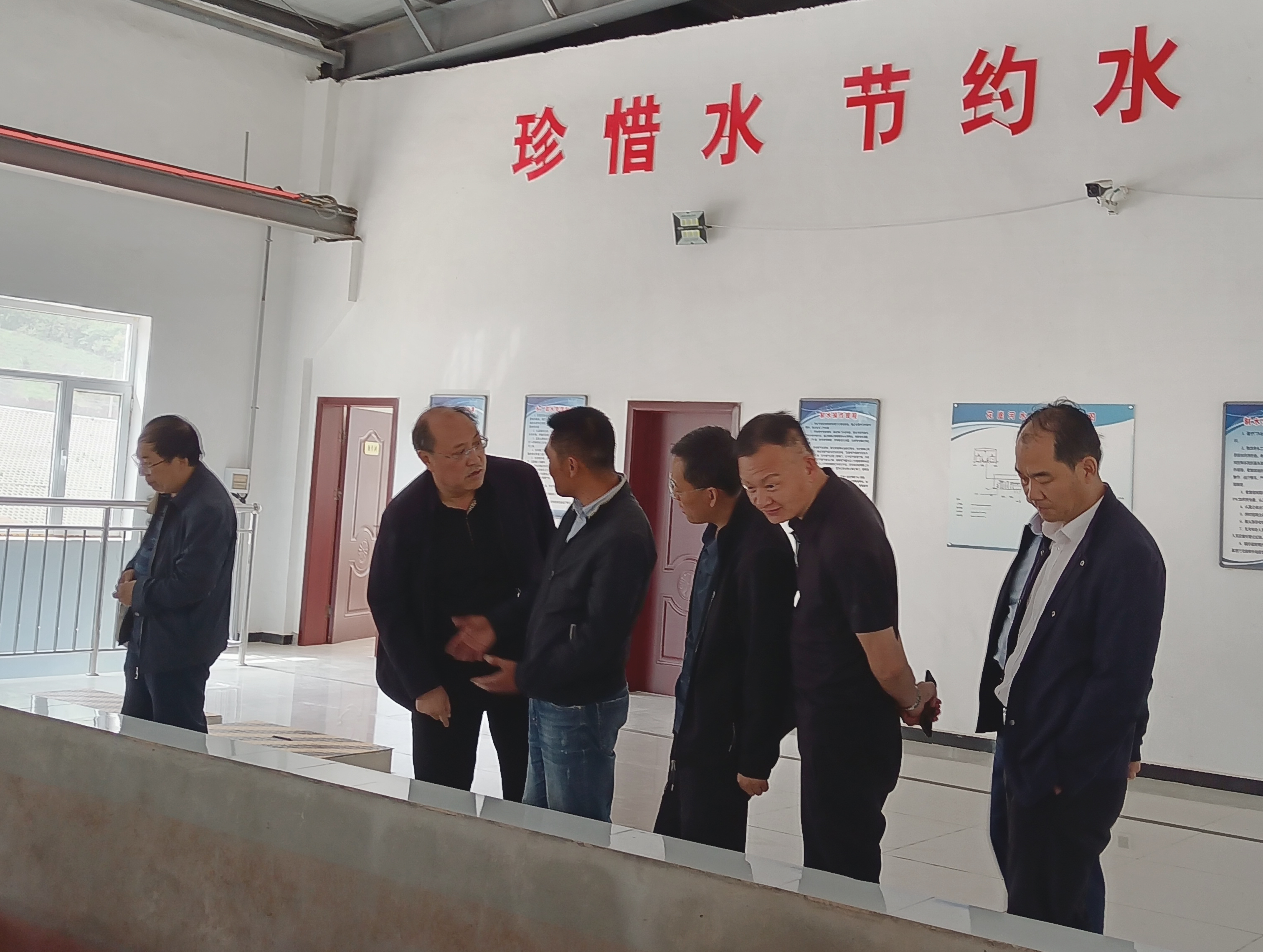 九游在线登录入口-九游（中国）
赴甘肃水建公司开展全面调研(图3)