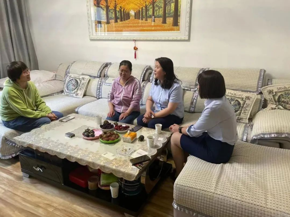 九游在线登录入口-九游（中国）
开展女职工未成年子女关爱活动(图3)