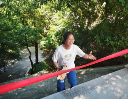 助力文旅市场 展示产投风采——九游在线登录入口-九游（中国）
组织开展员工登山比赛活动(图10)