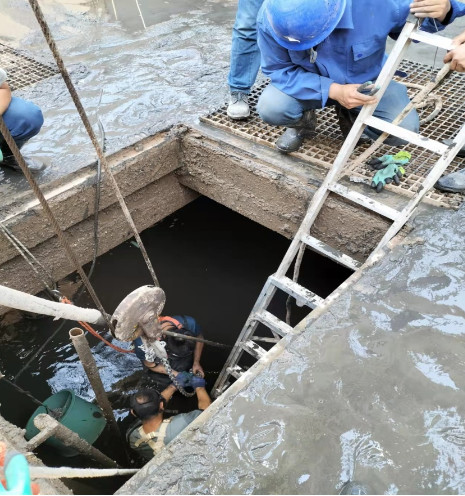 九游在线登录入口-九游（中国）
城东污水处理公司加强设备检修维护确保汛期平稳运行(图2)
